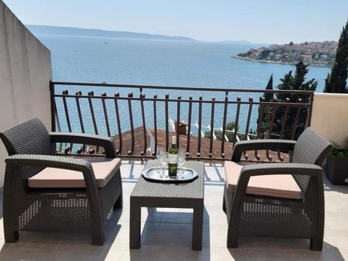 Maiden Apartments Trogir Exterior photo
